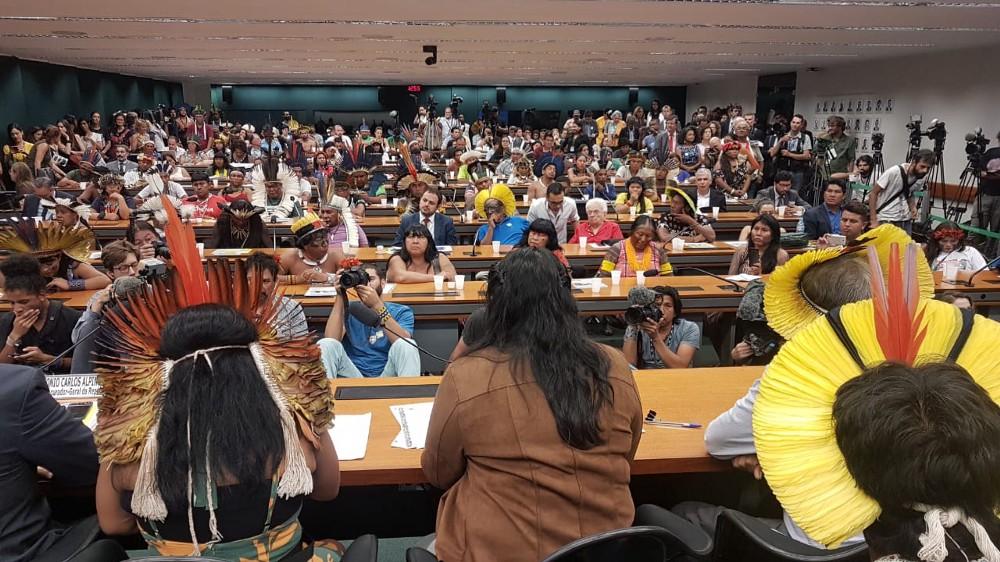 Public hearing of indigenous leaders at Chamber of Deputies