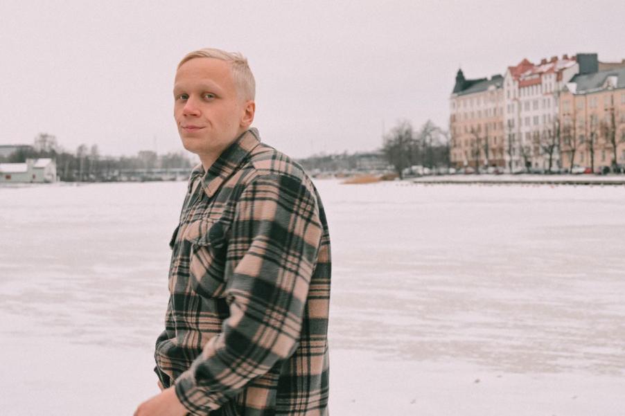 Benjamin Pitkänen out. 