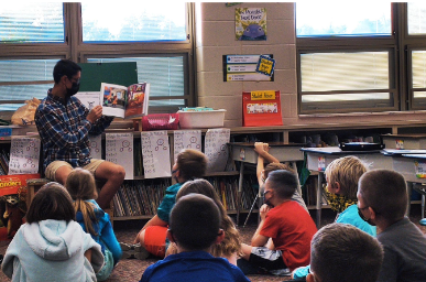 Students Teaching Finance